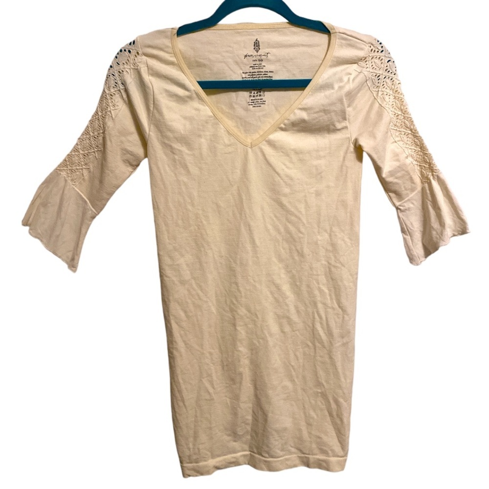 NWOT! IR** FREE PEOPLE Perforated Bell Sleeve V-Neck Stretch Tunic XS/S